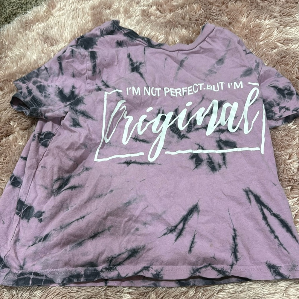 purple shirt “” I’m not perfect. I’m original “